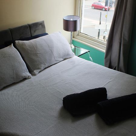 Апартаменты City Heights Кэнтербари Экстерьер фото